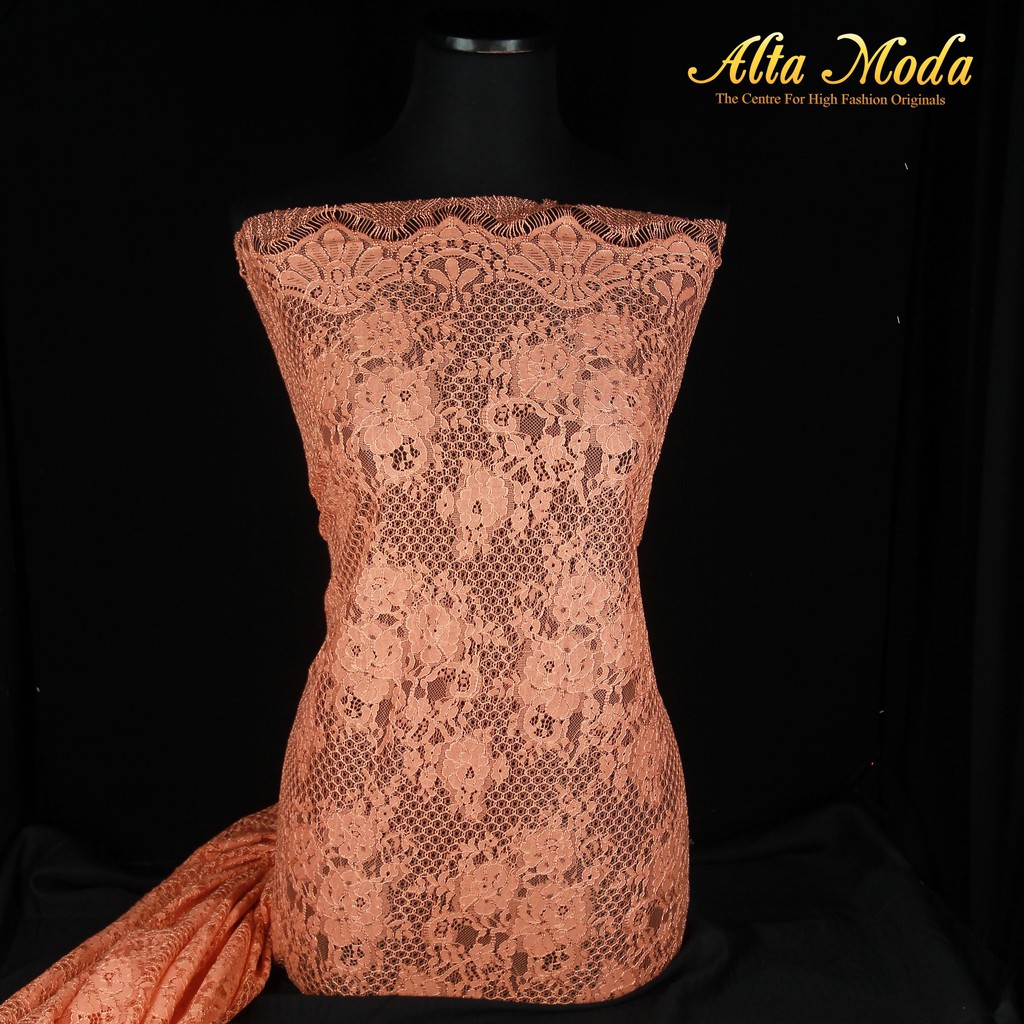 

Alta Moda Brokat Semi Perancis Cord Kraton Bunga Peach Orens (2.5M)