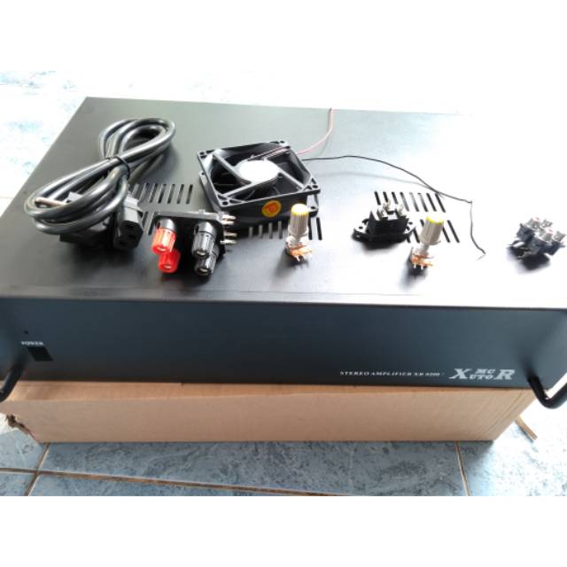 BOX POWER AMPLIFER PLUS AKSESORIS