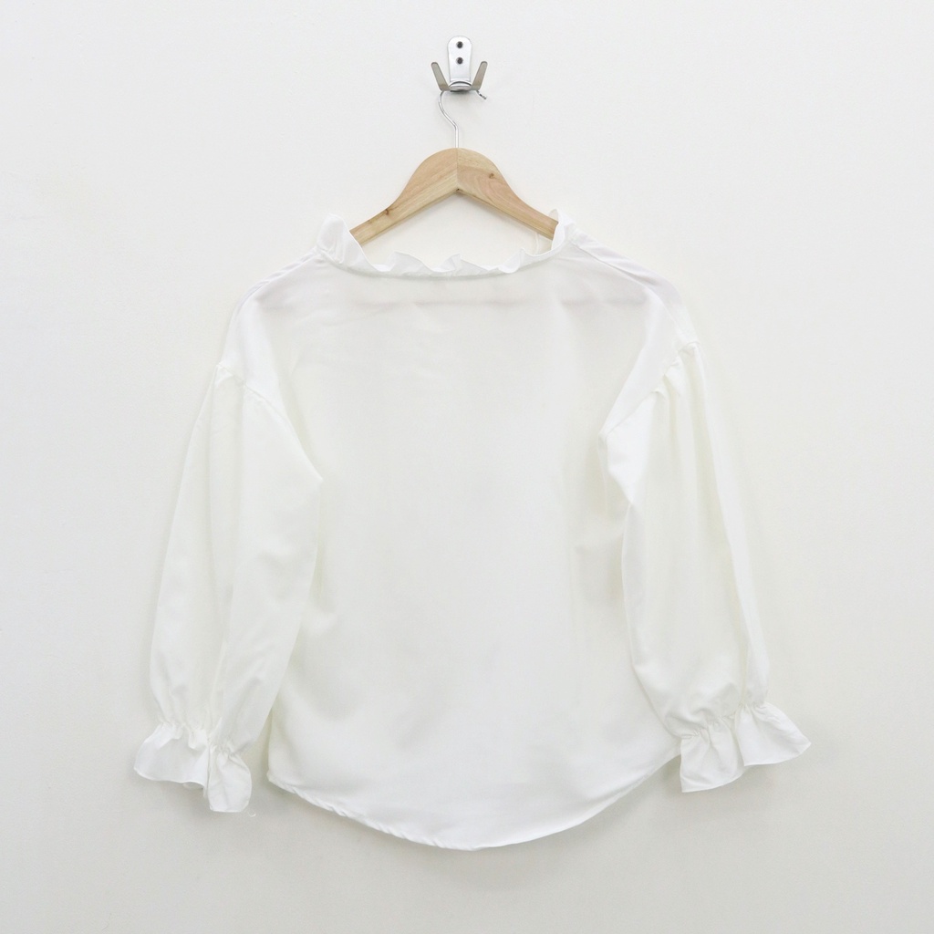 Yuqi flow top blouse - Thejanclothes