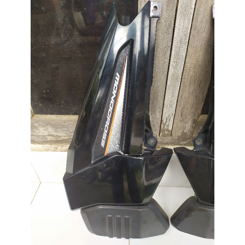 kap body samping byson