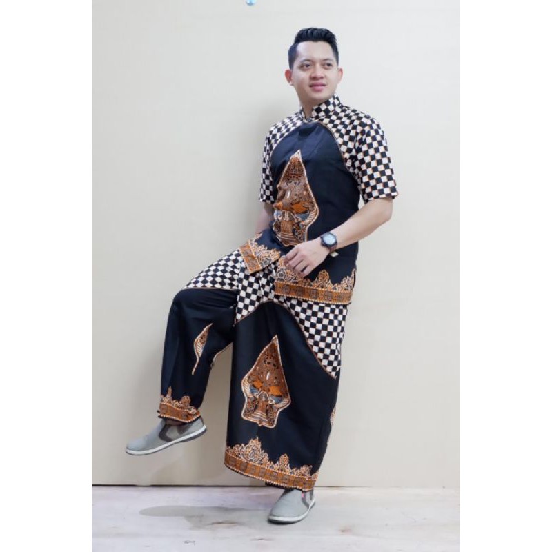 Setelan Celana Sarung Kemeja Batik Motif Gunungan / Setelan Sarung Kemeja Batik Solo
