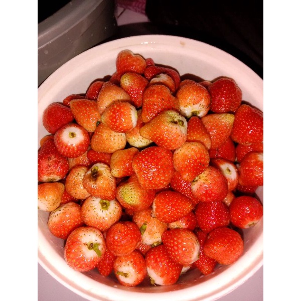 

Strawbery Asam Manis