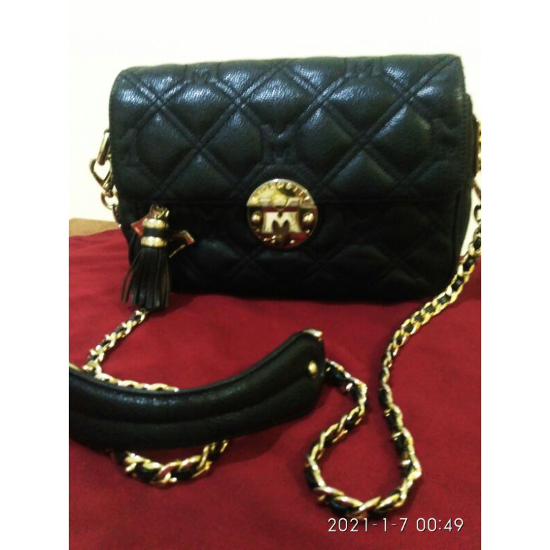 metrocity sling bag  (preloved)