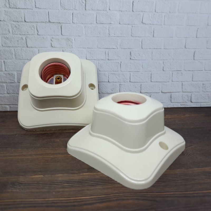 Fitting Lampu Plafon Broco 1211