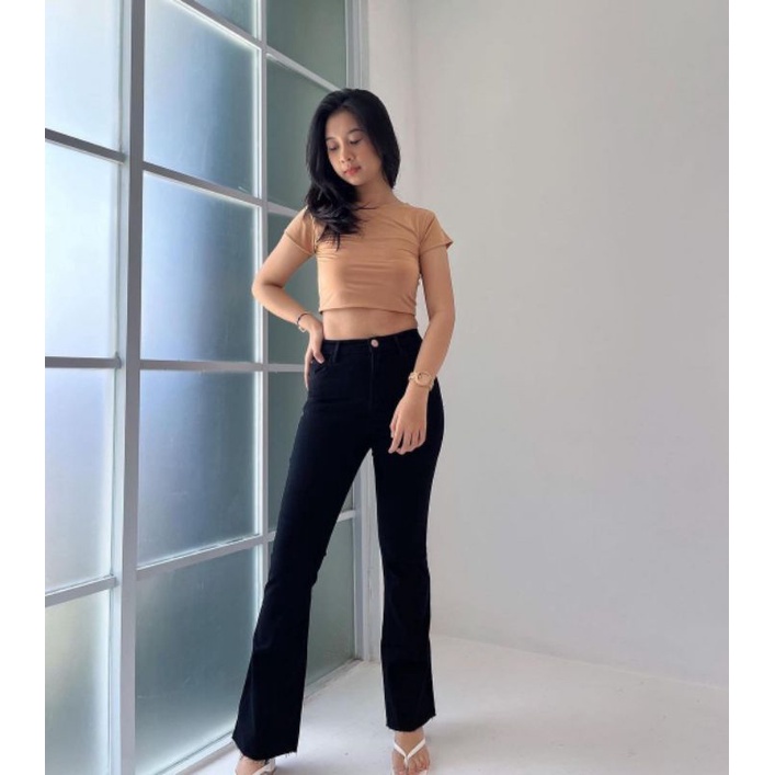 MCO - Celana Wanita HW Cutbray Yeslyn Unfinish Flare Cutbray