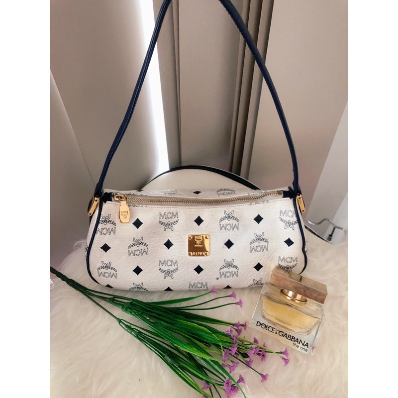 Preloved mcm