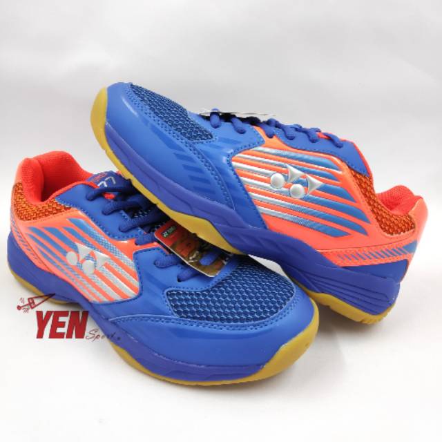 Sepatu Badminton Yonex 777