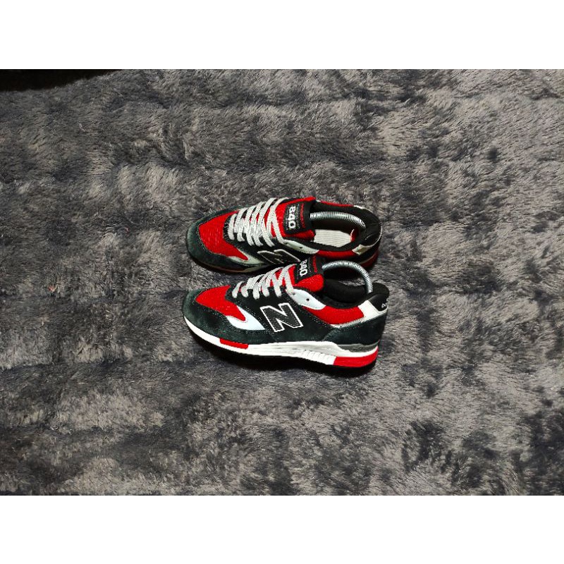 NEW BALANCE 840 Magnet Team Red