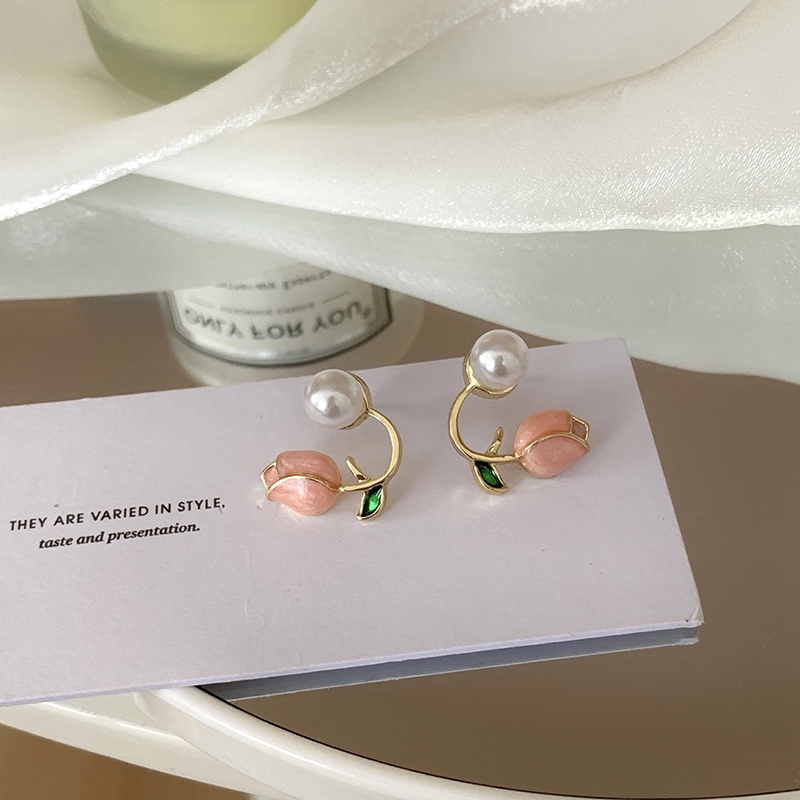 Fancyqube Anting Stud Desain Bunga Tulip Pink Aksen Mutiara Gaya Korea Untuk Wanita 2022