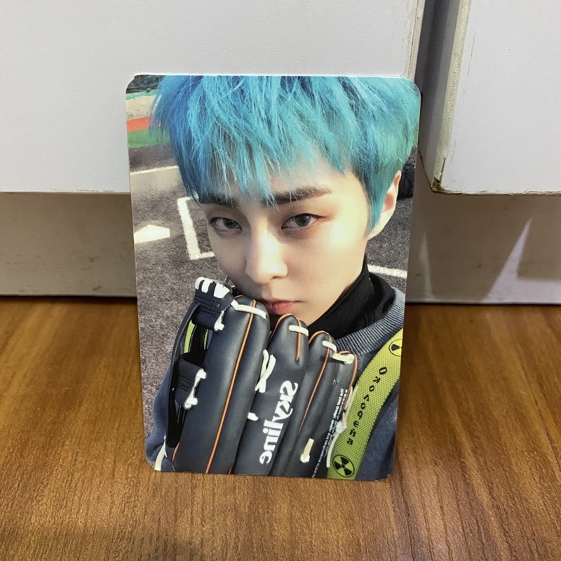 Xiumin Official Photocard - Blooming Days