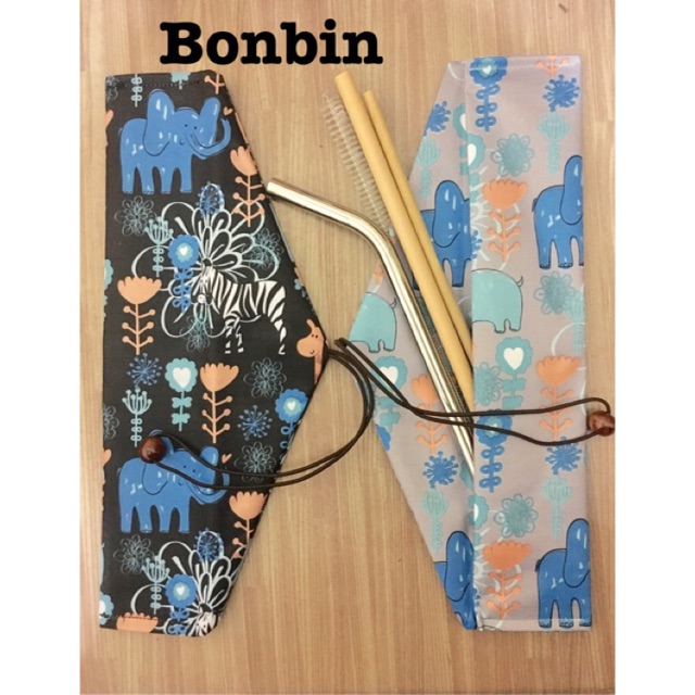 

Pouch straw (penyimpan sedotan)