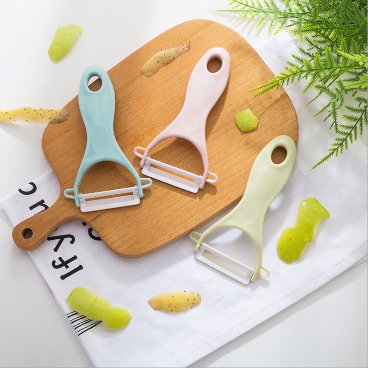 Peeler Parutan Serutan Slicer Buah Sayuran Kentang Wortel / Parutan Buah dan Sayuran / Pisau Pengupas Buah dan Sayuran / Pisau Pengupas Kulit Buah Sayur Wortel Kentang Apel Alat Kupas Fruit Peeler / Pisau Pengupas Kulit Buah Sayuran / Peeler Knife Parutan