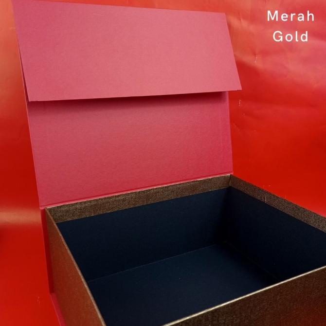 

Premium Product!!! Box Hamper - Hardbox - Kotak Kado - Ukuran 35 Cm X 30 Cm X 15 Cm - Paling Diminati