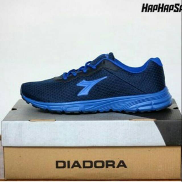 Sepatu diadora for mens