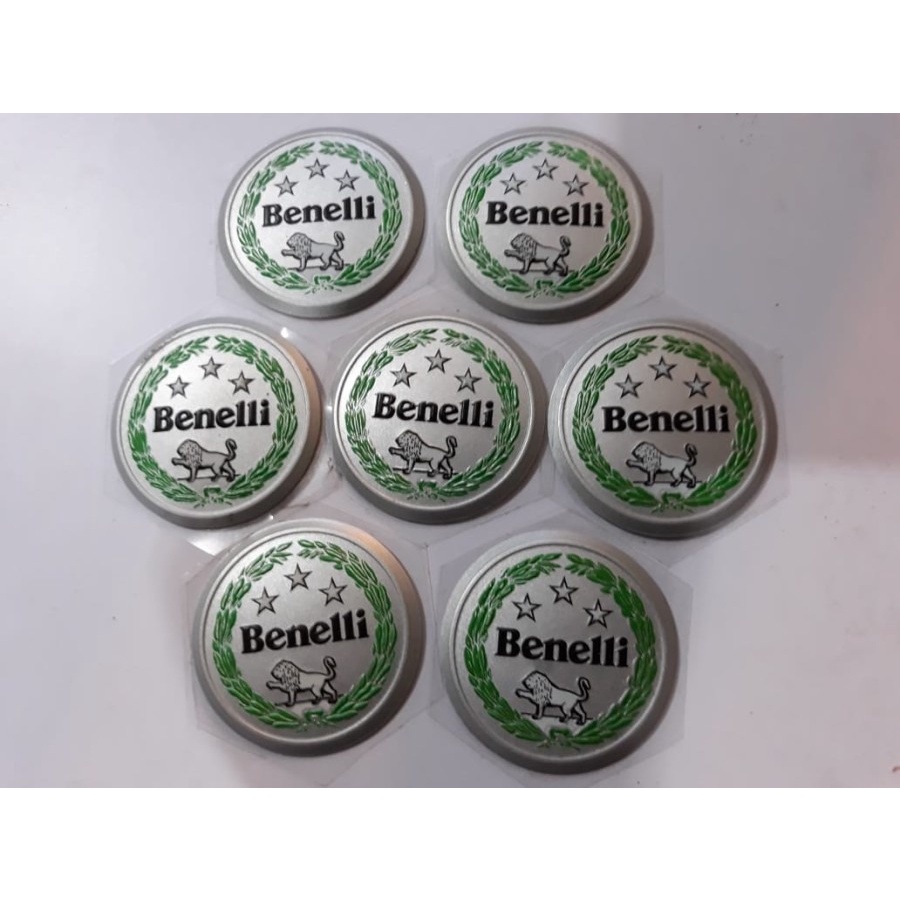 Sticker Emblem &quot;BENELLI&quot; Bulat Timbul diameter 4 cm