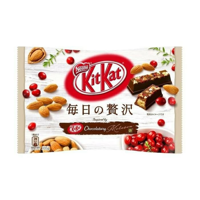 

KITKAT CHOCOLATORY MOLESON CRANBERRIES ALMOND CHOCOLATE / KITKATJEPANG