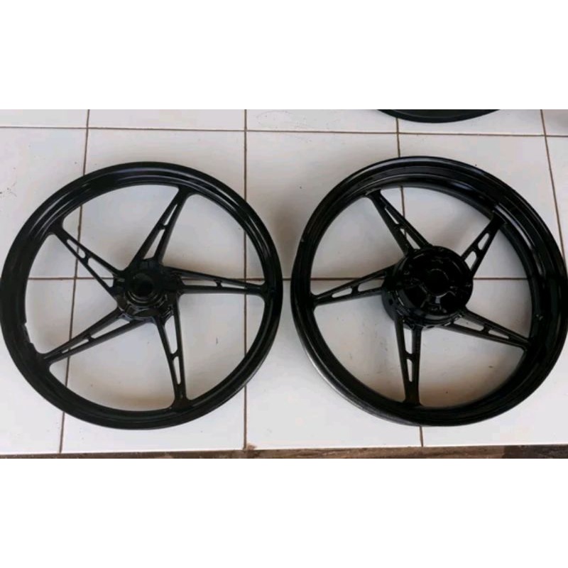 Velg Velek Jupiter Mx New 135 Dpan Blakang Dcis Original