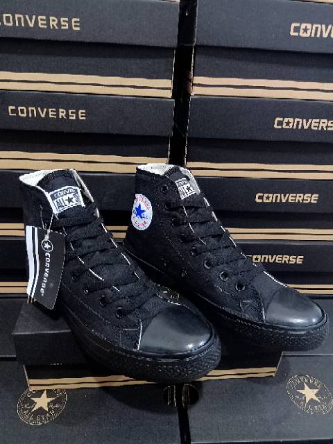 Sepatu Chuck Taylor fullblack height boot/tinggi