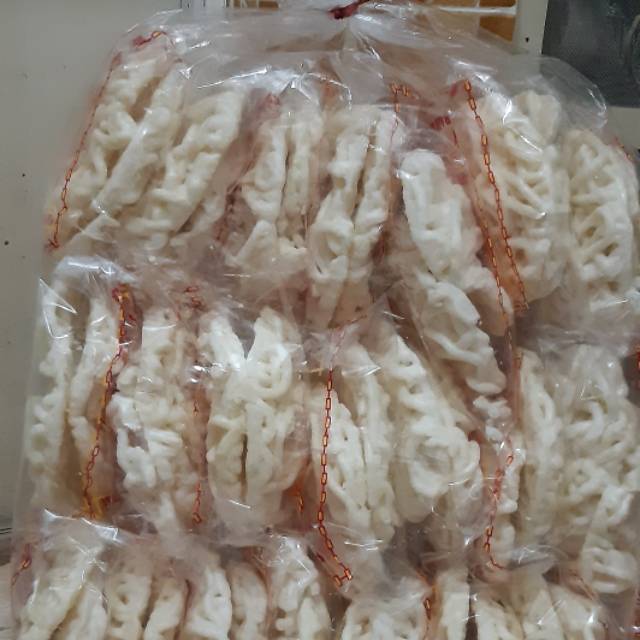 

Kerupuk bangka isi 2, 1 Ball isi 20 pack raja kerupuk