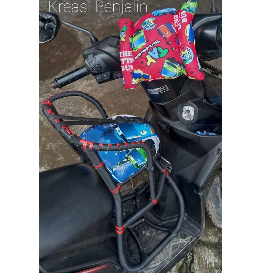 Banyak Dipakai.. Kursi Boncengan Anak Motor Matic FULL SABUK BANTAL STANG / Boncengan anak rotan / D