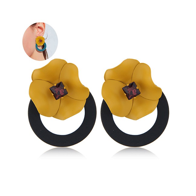 LRC Anting Tusuk Fashion Flower Earrings A5765