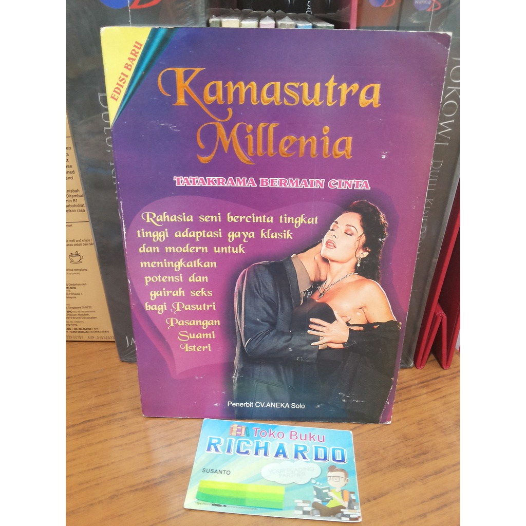 Buku Kamasutra Millenia - Tatakrama Bermain Cinta