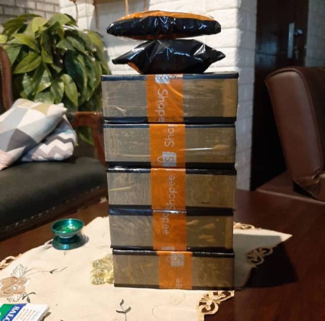 PAKET GLOW SERIES /LIGHTENING SERIES DAN ACNE SERIES BEBWHITE C SKINCARE BPOM HALAL AMAN BUSUI BUMIL-2