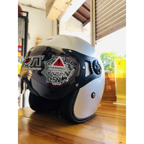 Helm Pilot JPN Original