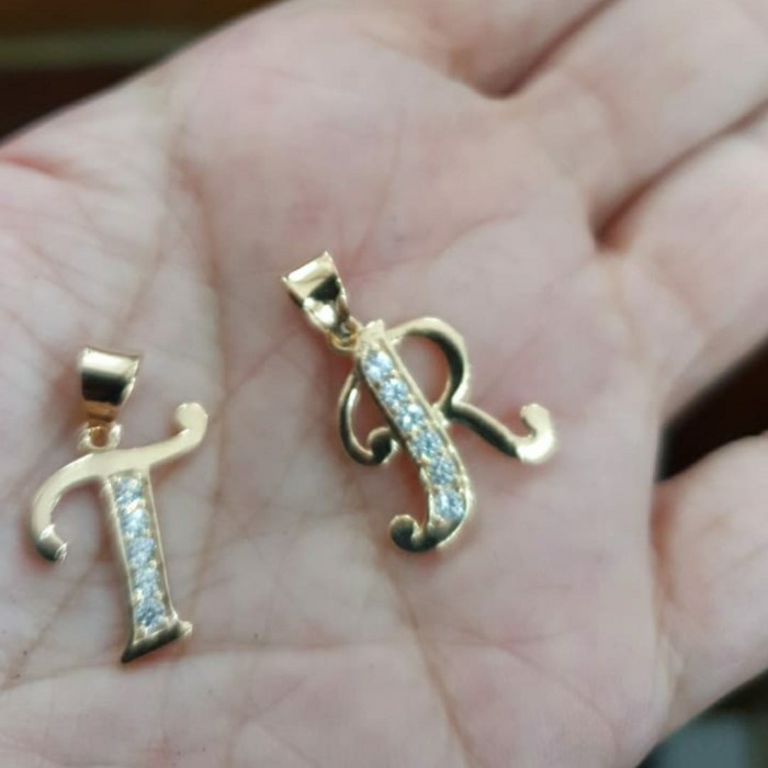 LIONTIN BANDUL KALUNG HURUF INISIAL R S N T A M I Y F L H W EMAS ASLI