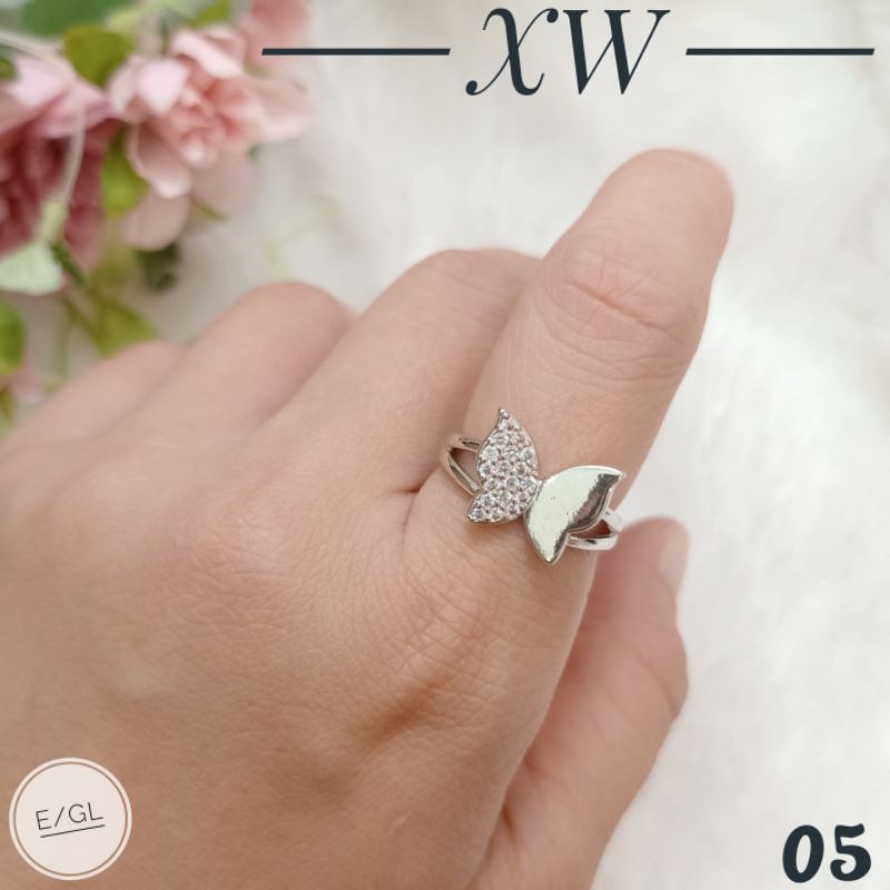 Cincin Fashion Wanita Silver C03054