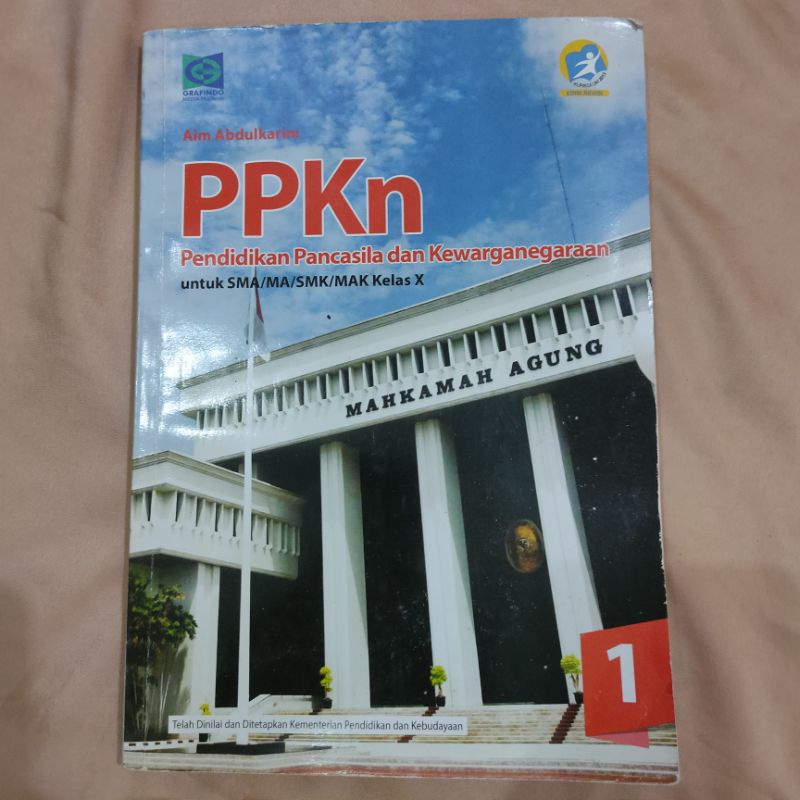 

Buku PPKN SMA/MA Kelas X