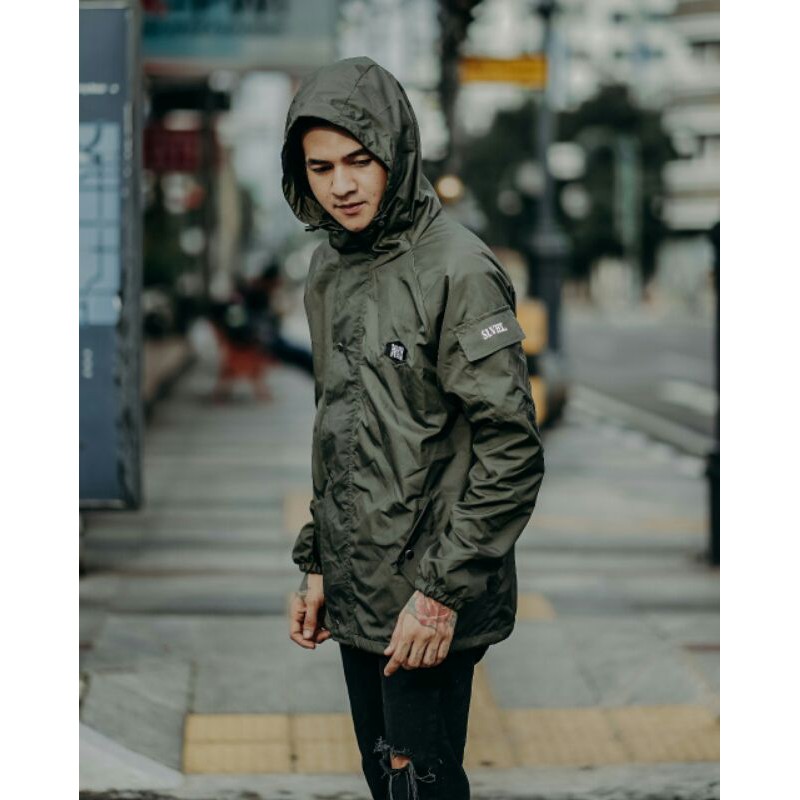 Jaket Casual Hijau Army Jaket Parasut Pria Jaket Outdoor Salviohexia