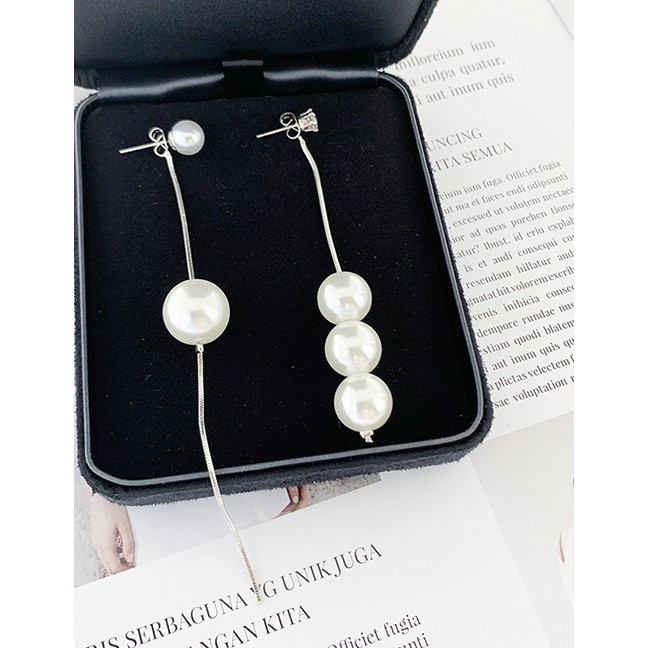 LRC Anting Tusuk Fashion Gold S925 Silver Needle Imitation Pearl Asymmetric Tassel Earrings F90741