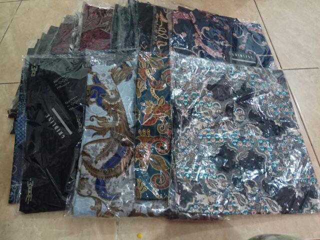 [gridline - R039] Kemeja Batik Pria Katun Lengan Pendek Regular Batik Hem Keren Biru