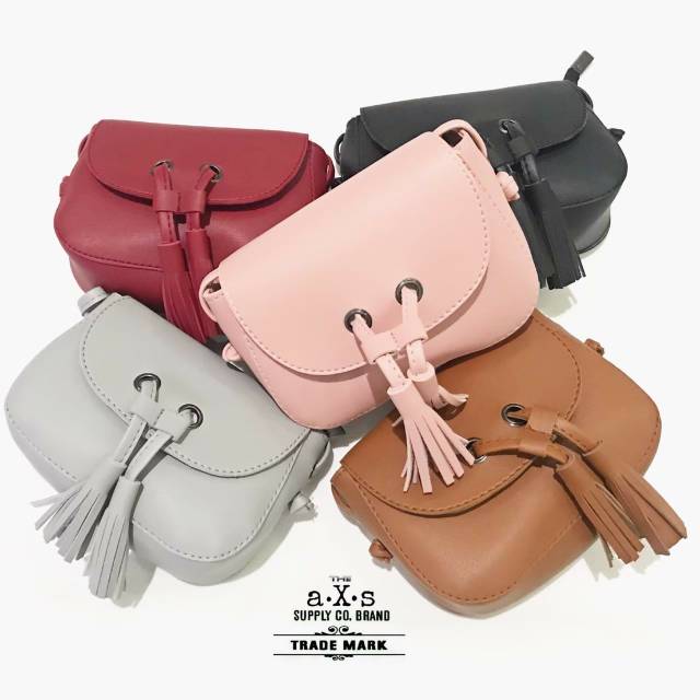 Tas slingbag miniso wanita tas selempang cewek miniso