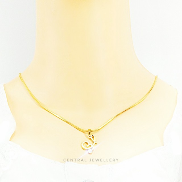Kalung Titanium Huruf I(i) dengan Warna Gold untuk Anak dan Dewasa