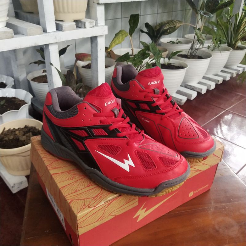 Sepatu Badminton/Olahraga Eagle