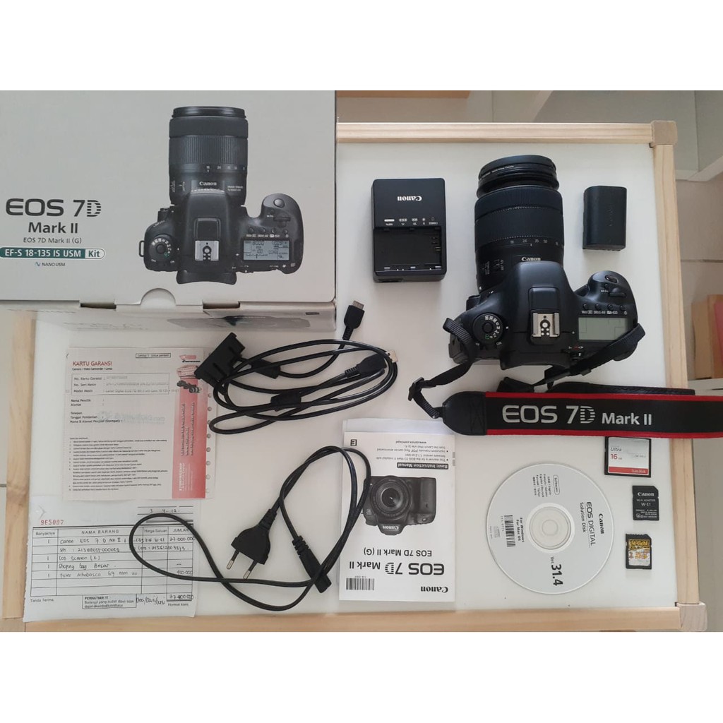 Canon DSLR 7 D Mark II