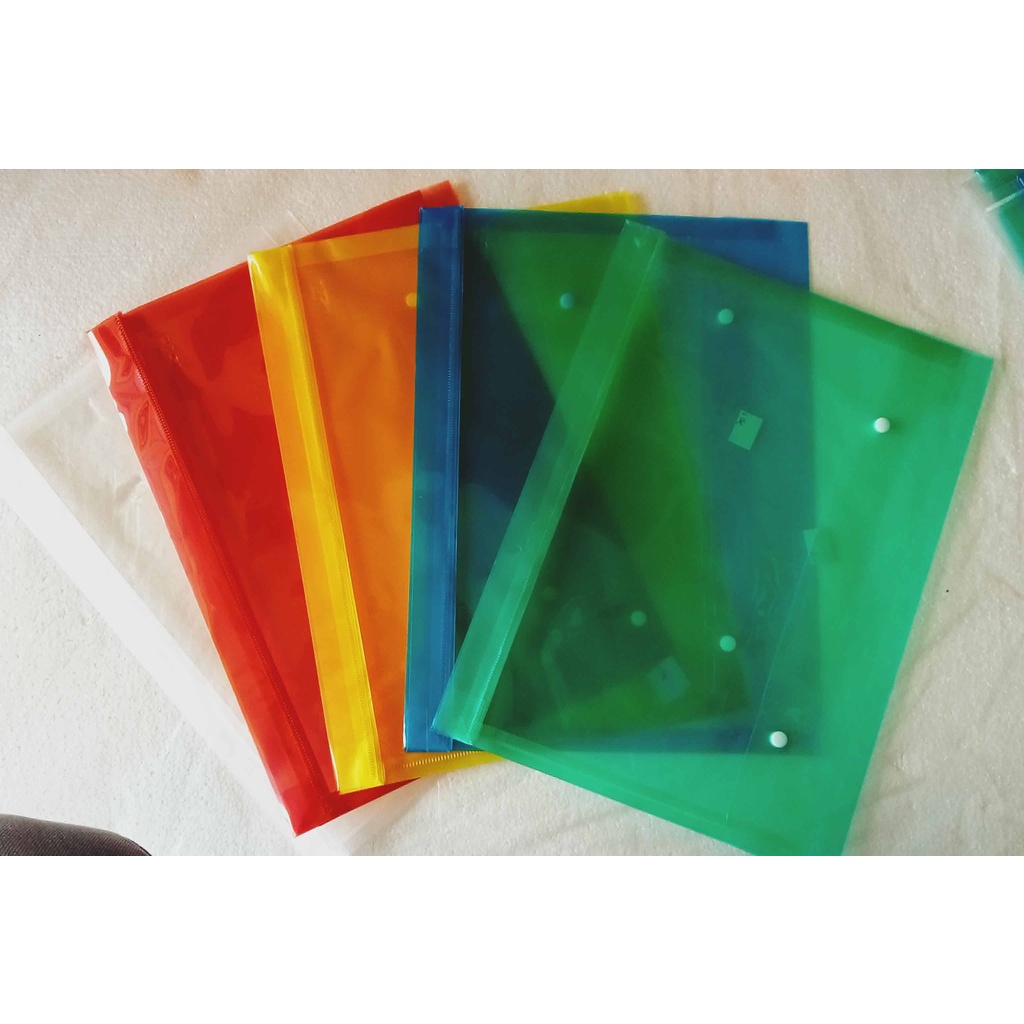 

Map Plastik Kancing 2 Map Transparan Kancing Big 8114 warna-warni