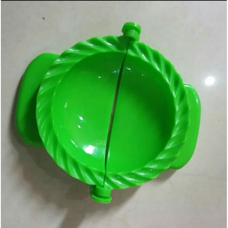 cetakan kue pastel/cireng isi. uk besar