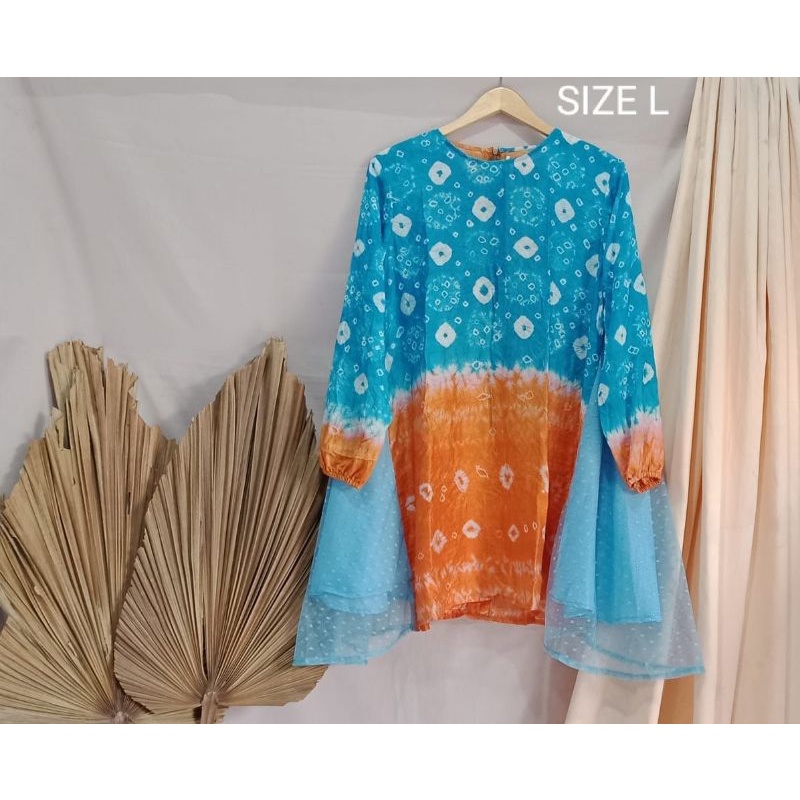 Blouse jumputan kombinasi