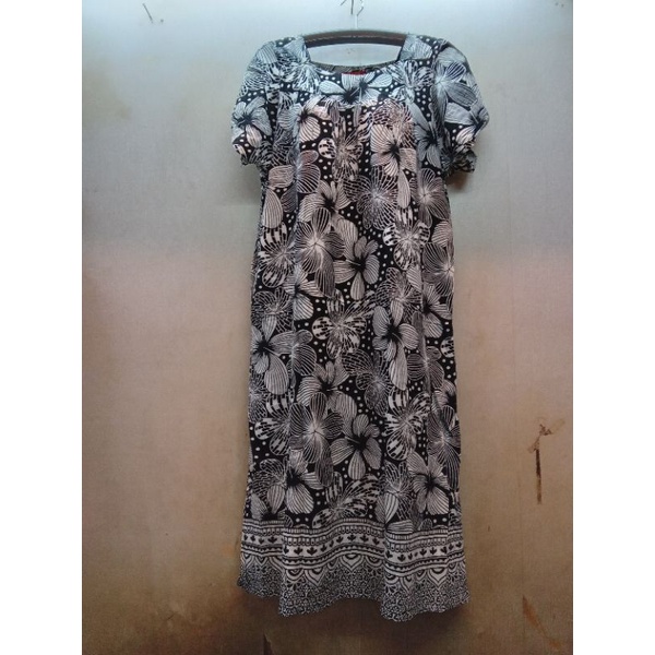 DASTER SIKAK HITAM PUTIH