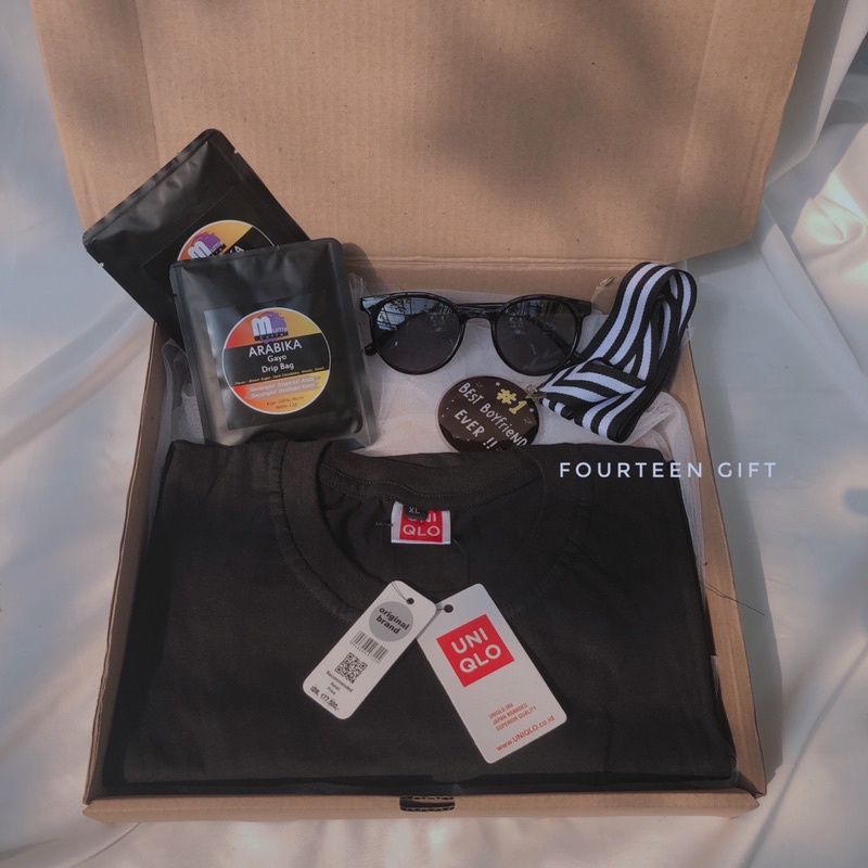 

giftbox/hampers/kado