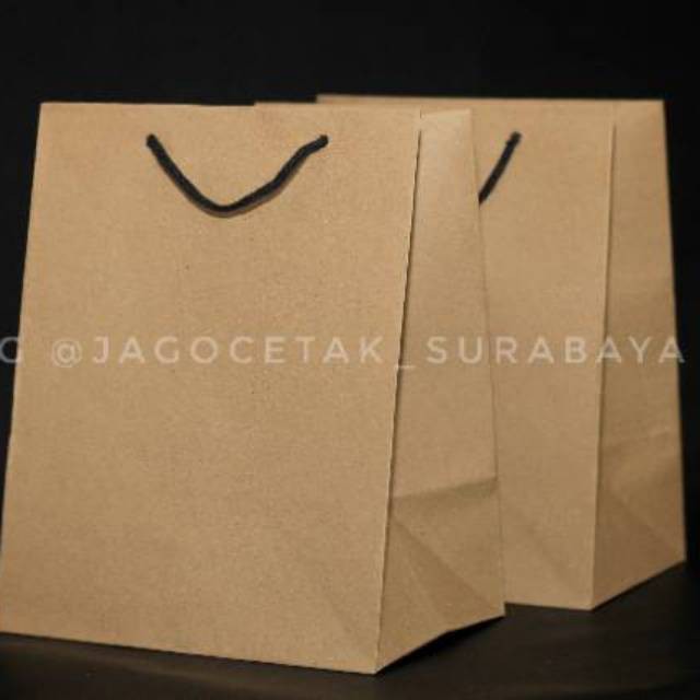 

Paper bag 18x12x22 polos paperbag Craft coklat, goodybag Surabaya SVN310
