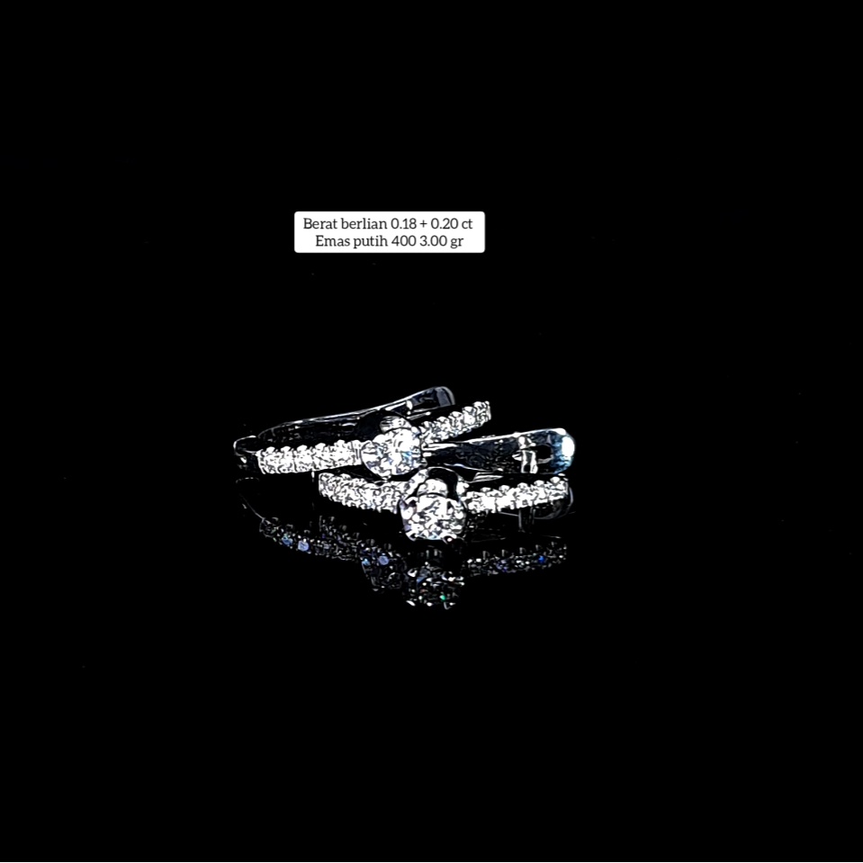 Anting giwang berlian asli 0.38 ct bahan emas putih kode 1110
