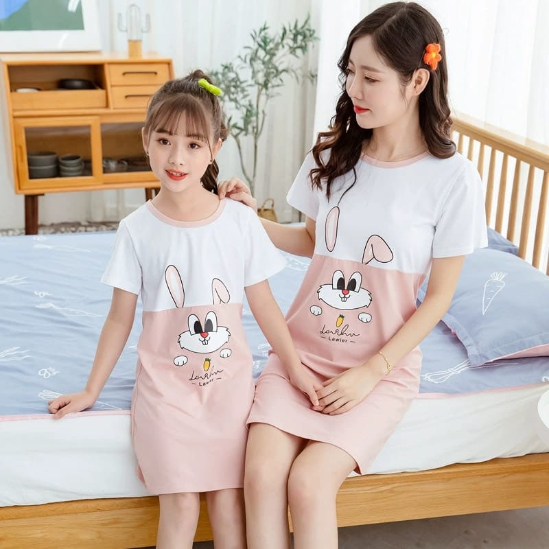 Promo !! Dress anak perempuan import / Dress tiny toon lawier / Dress anak perempuan trendy