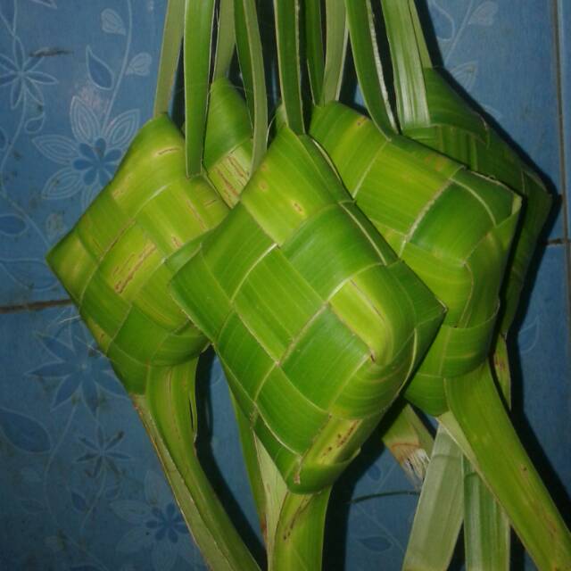 ketupat janur kosong 1 pcs