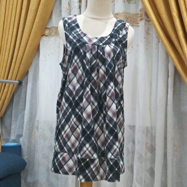Outer kotak kotak