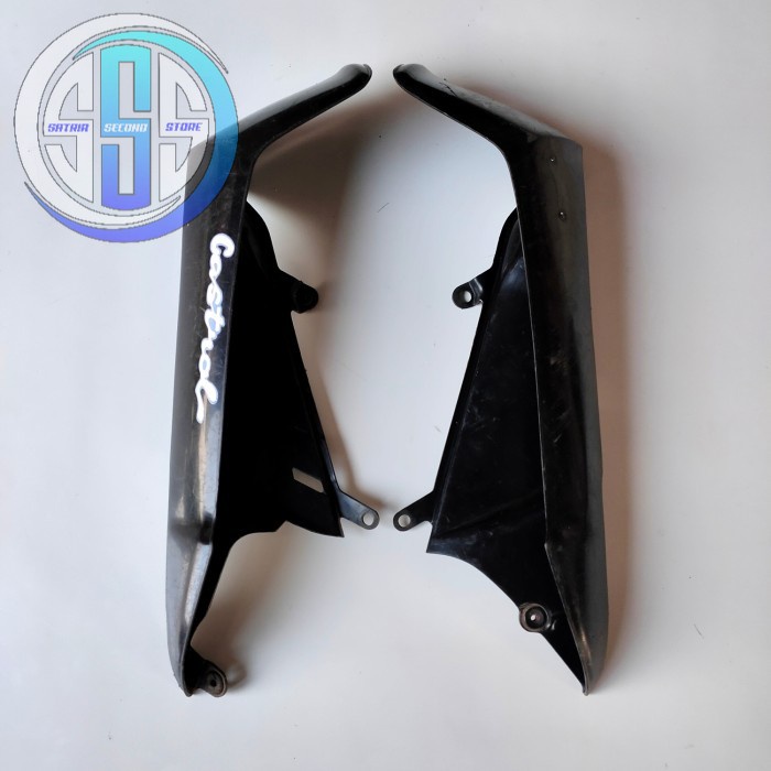 SAYAP LUAR KIRI KANAN YAMAHA FORCE 1 ORIGINAL SAYAP FORCE ONE 1 ORI