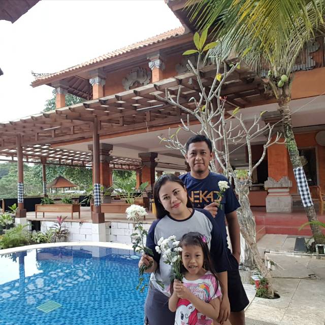 vithreecahyantimeivinta